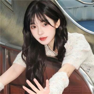 超人：红色之子海报